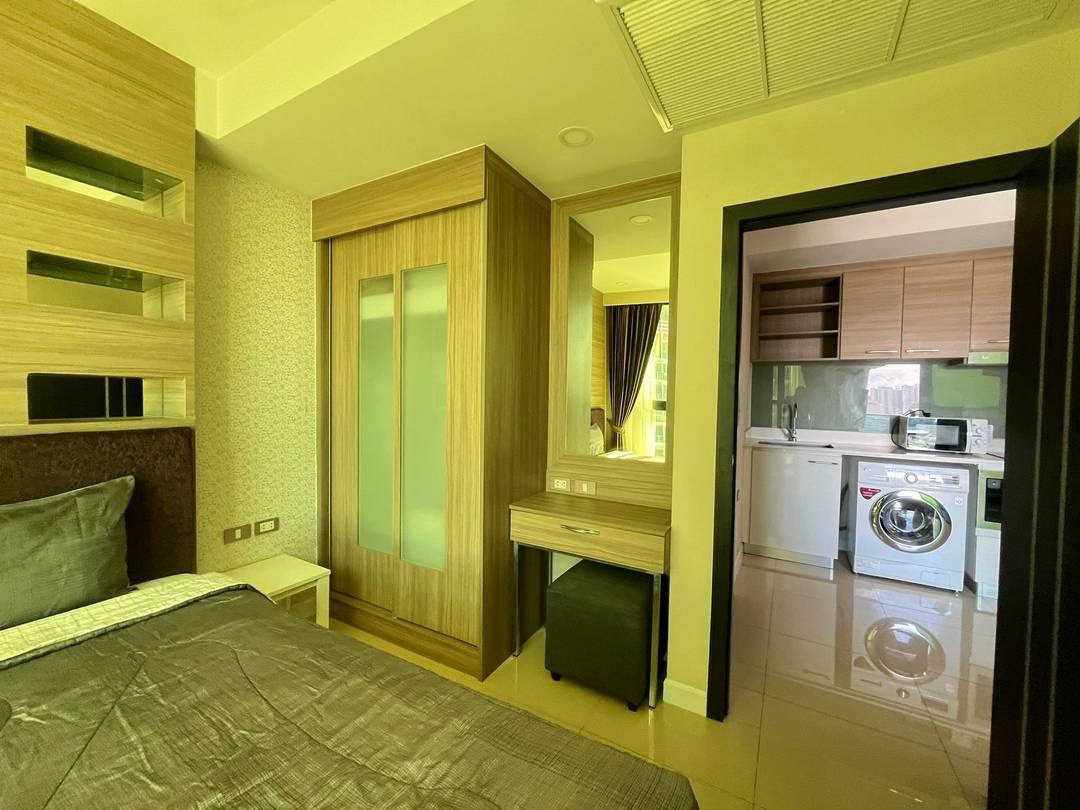 S__48447555_0 Dusit Grand Condo View Jomtien Condo for Sale – High Floor Sea View | Foreign Quota