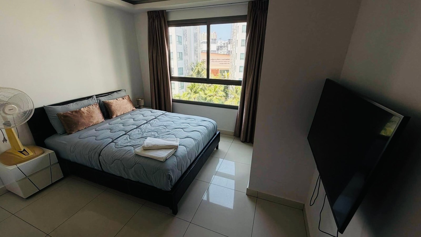 S__49561615_0 🏝️ Arcadia Beach Resort Pattaya – 2 Bedroom Condo for Sale