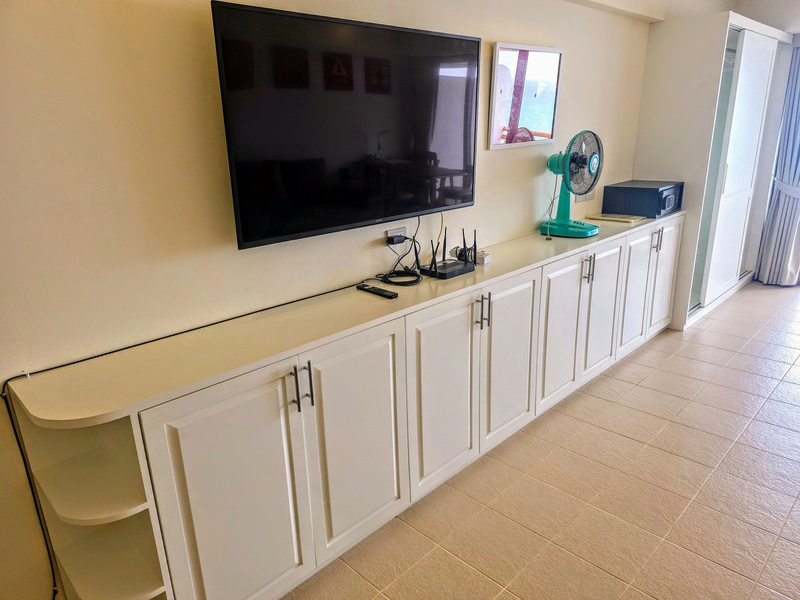 Ultimate Beachfront Condo for Sale in Na Jomtien | Unobstructed 180° Panoramic Sea View