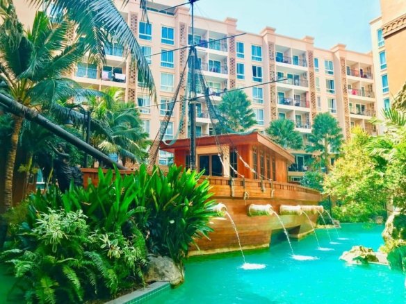 Atlantis Condo Resort Pattaya for Sale | 2-Bedroom Condo, Foreign Quota, Only 2.09 Million THB