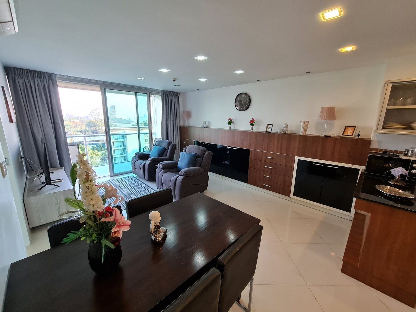 Laguna-Heights-Wong-Amat-1 Laguna Heights – Wong Amat Beach