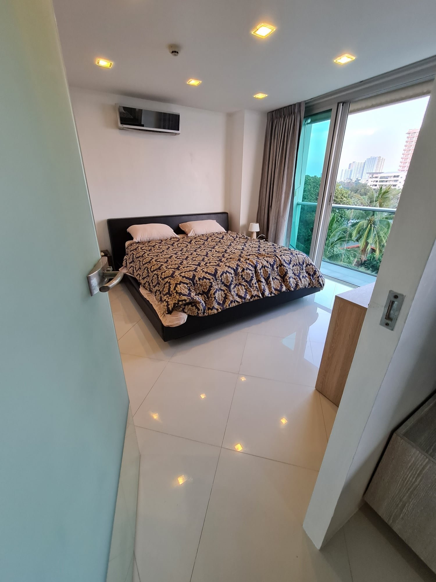Laguna-Heights-Wong-Amat-12 Laguna Heights – Wong Amat Beach